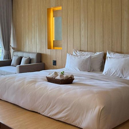 Le La Lake Resort And Spa ケーンクラチャン エクステリア 写真