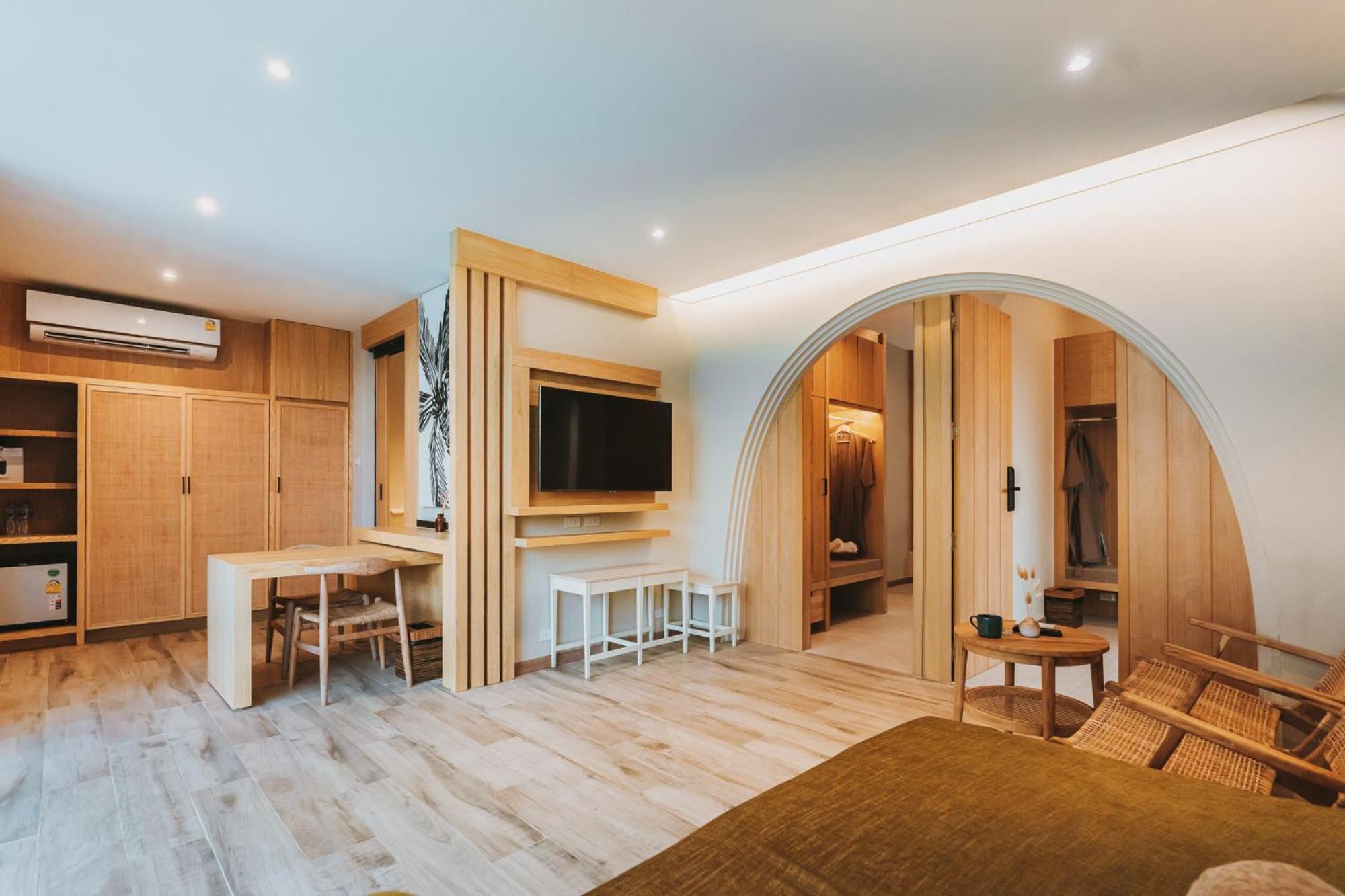 Le La Lake Resort And Spa ケーンクラチャン エクステリア 写真