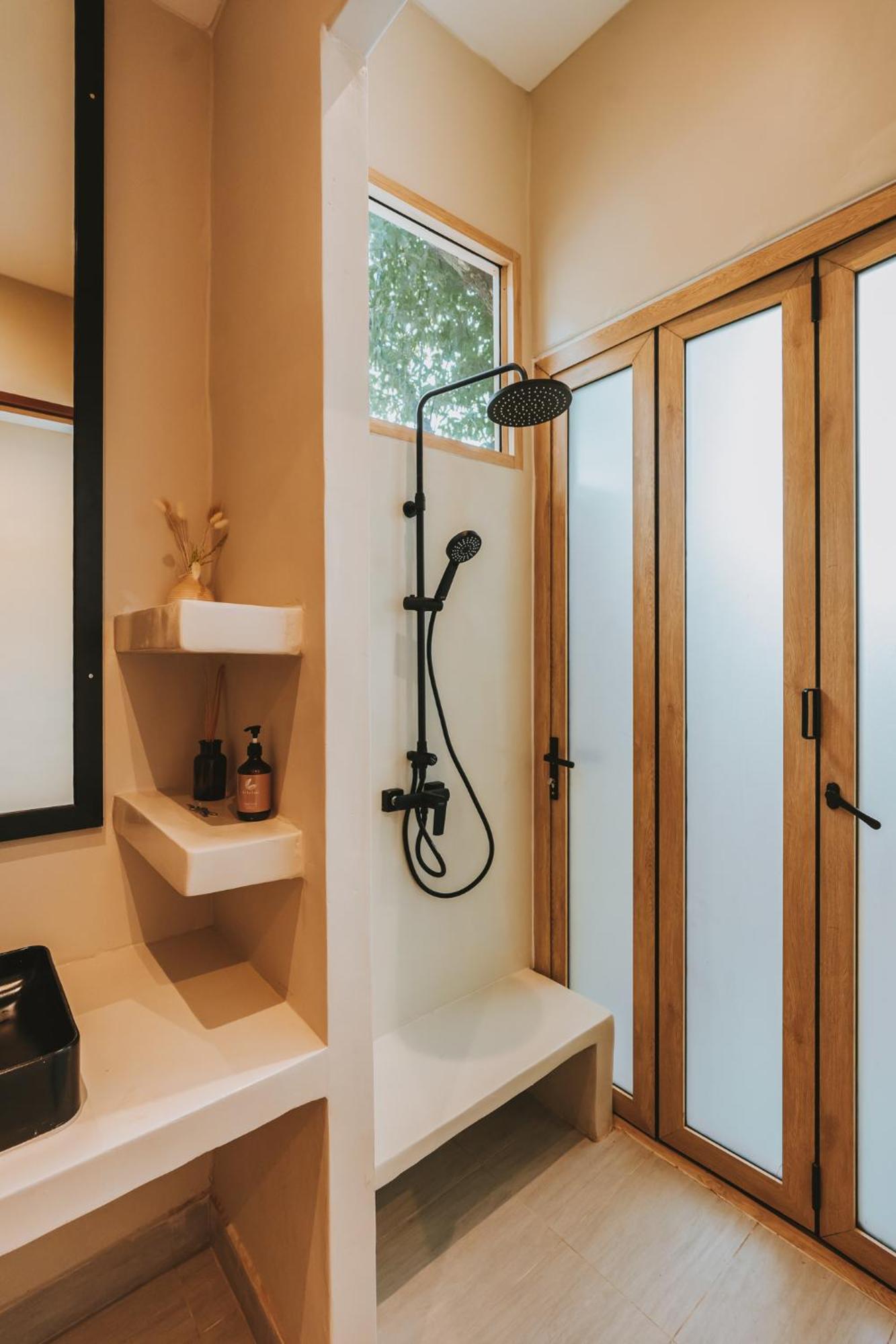 Le La Lake Resort And Spa ケーンクラチャン 部屋 写真