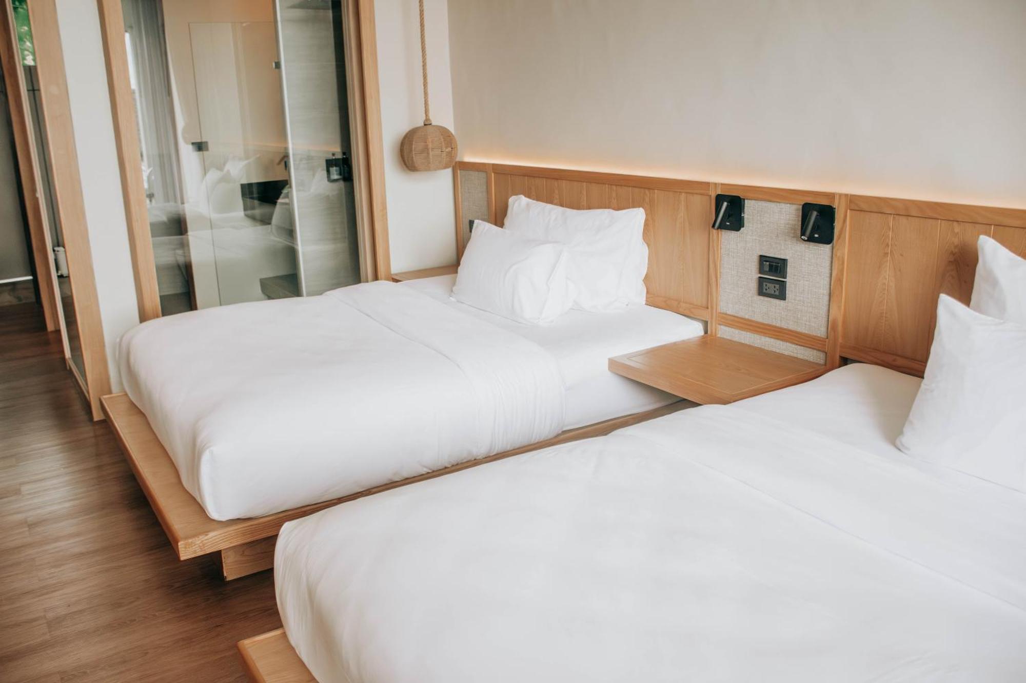 Le La Lake Resort And Spa ケーンクラチャン エクステリア 写真