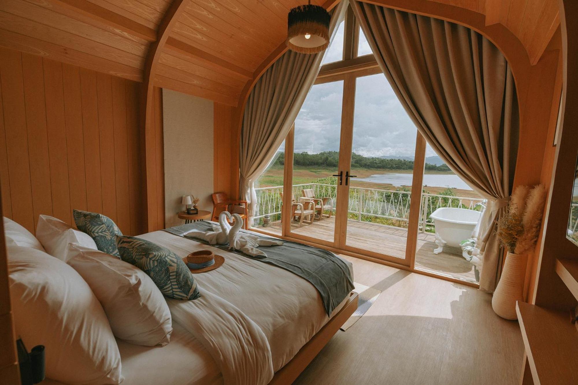 Le La Lake Resort And Spa ケーンクラチャン エクステリア 写真
