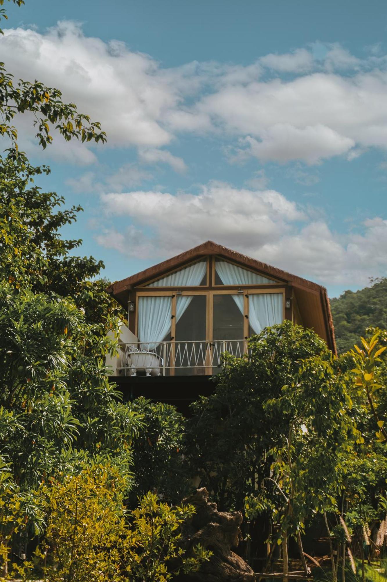 Le La Lake Resort And Spa ケーンクラチャン エクステリア 写真