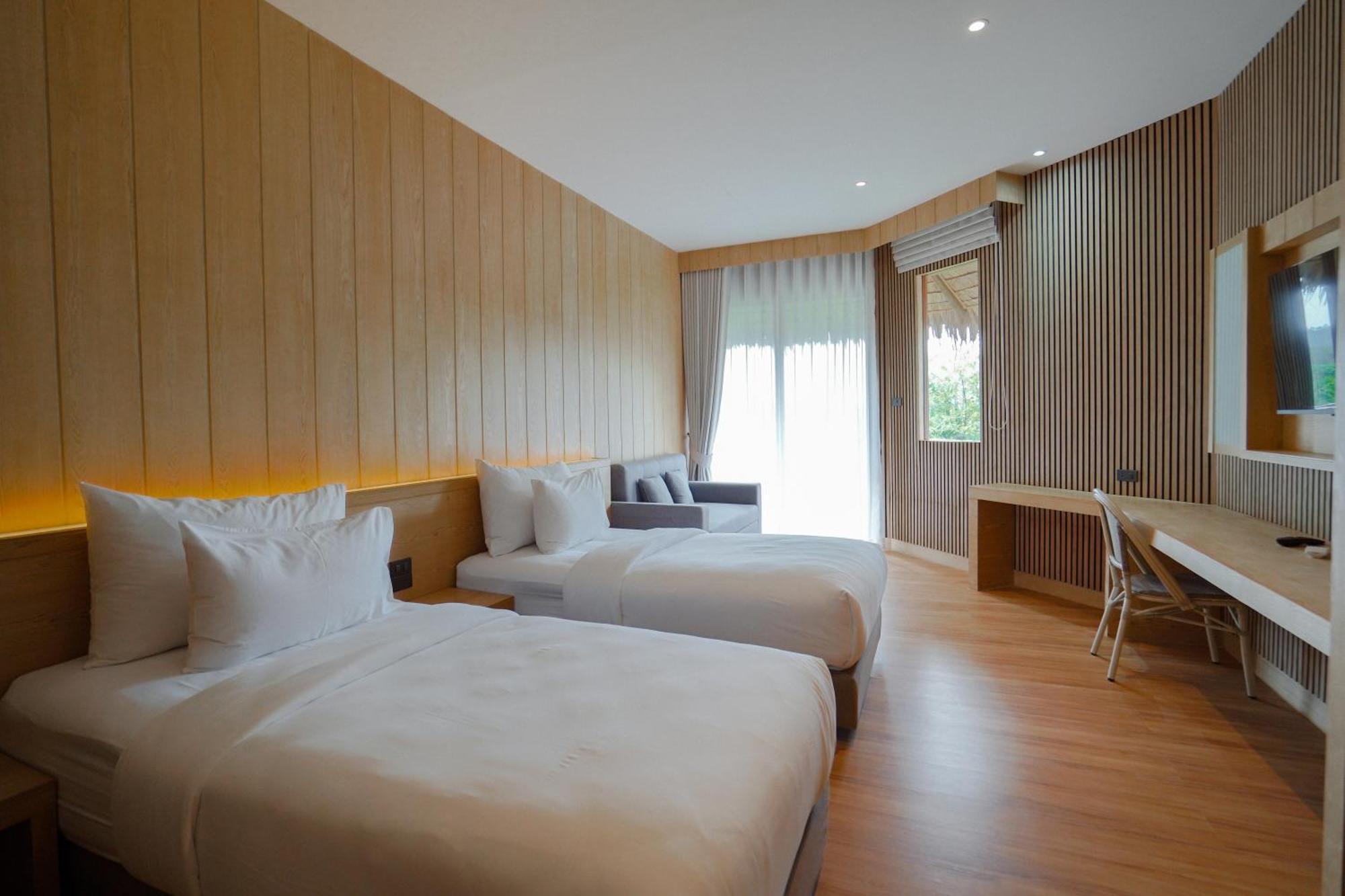 Le La Lake Resort And Spa ケーンクラチャン エクステリア 写真